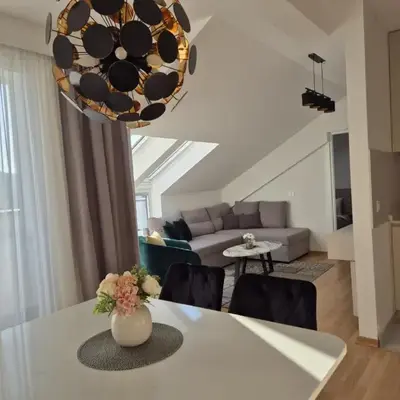 Iris apartman