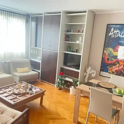 Apartman 23