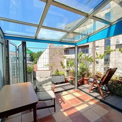 On The Terrace La Vida Joy Mansard Top Kitchen