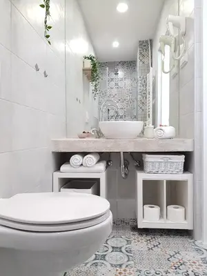 a bathroom with a white toilet and a sink at VeryBell in Belgrade