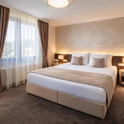 Nobel West Hotel