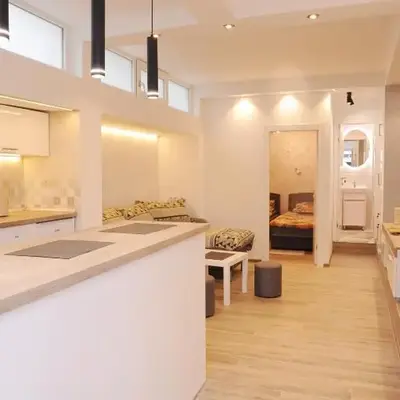 404 Apartment