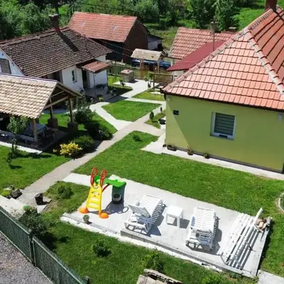 Čajića avlija