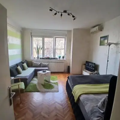Nada Sweet House