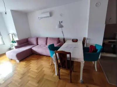 Gallery image of Room in a nice sunny apartment in Vračar (historical)
