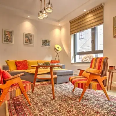 Peaceful Downtown Home