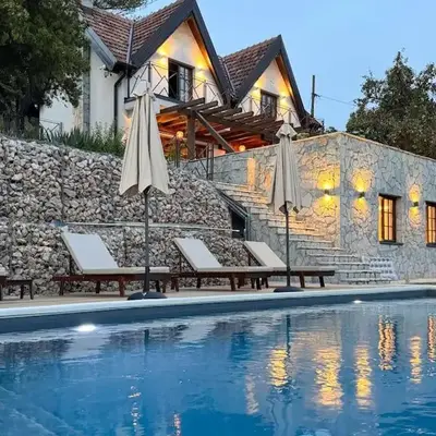 Serenity hill
