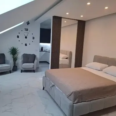Stef Lux Apartments