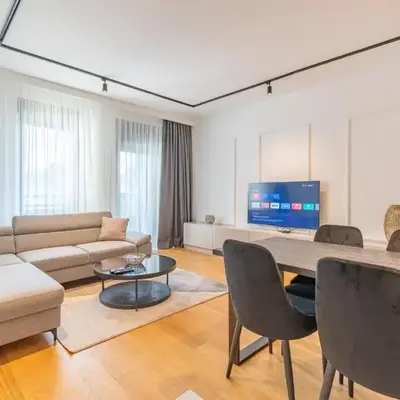 Park Vila Apartments