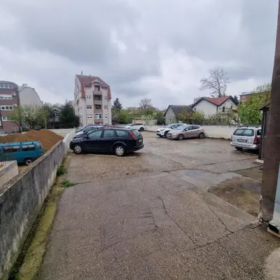 a group of cars parked in a parking lot at iDoli Stan in Belgrade