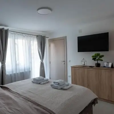 Kolonja Apartmani