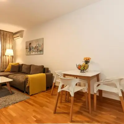 Lavina 2 apartman u Belvilu