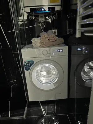 a washer and dryer in a small room at Belgrade Lounge in Belgrade