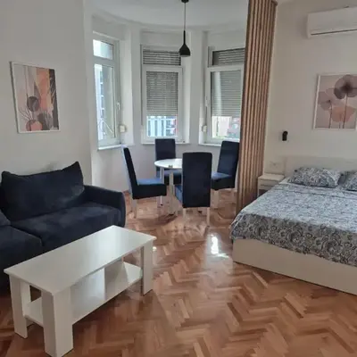 URBAN Suites