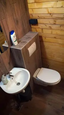 a small bathroom with a toilet and a sink at La dolce vita in Inđija