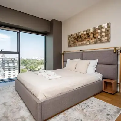 Star West Luxury