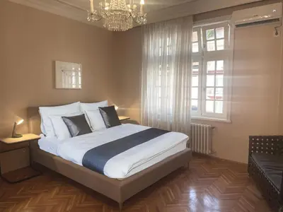 Gallery image of 4 Bedroom Apartment in the Pedestrian Zone in Belgrade