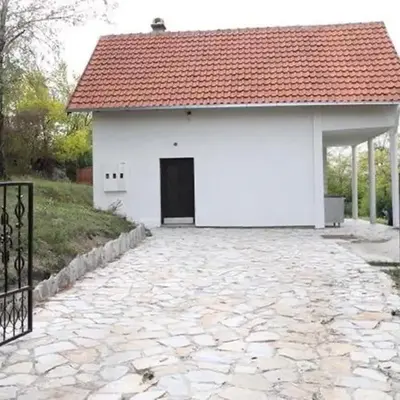 Vila Dinara