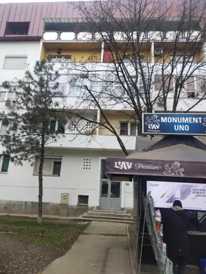 a street sign in front of a building at Signorina in Smederevo