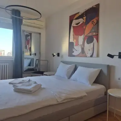 Tašmajdan park studio