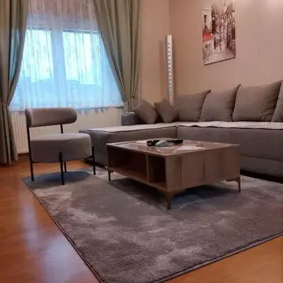 Apartman Lola