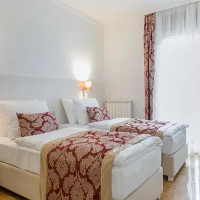 Central Belgrade Apartment 4