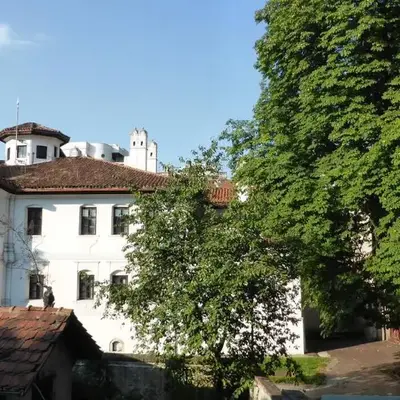 Central and modern