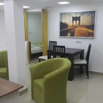 Apartment 18