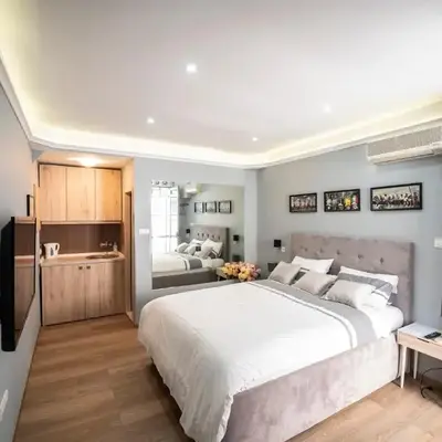 Marshal apartment