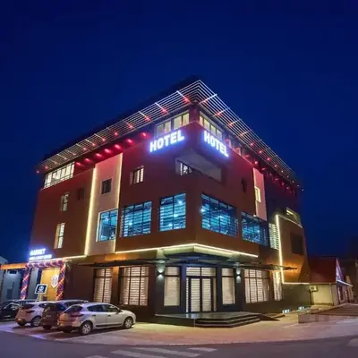 Garnet Hotel & Event Centar