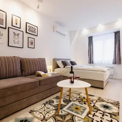 Apartment Hana Lux-Cozy Studio Near Danube