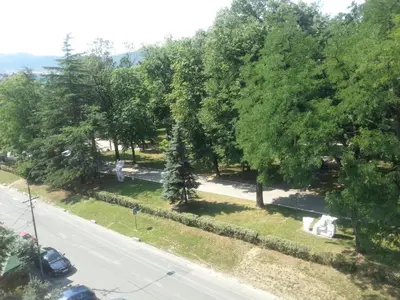 an overhead view of a street with trees and a road at Park Srce Apartments in Arandjelovac