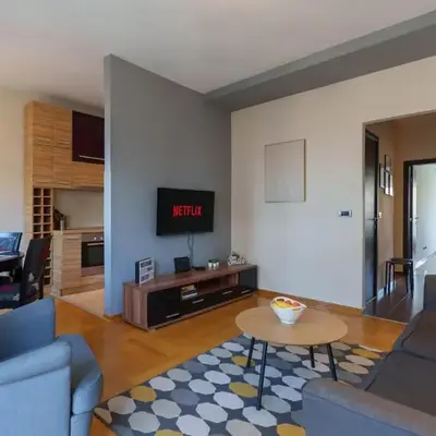 Quince Apartment-City Center-Free parking