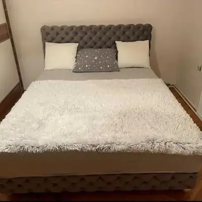 Luna Apartment