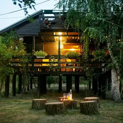 Marine House Makis