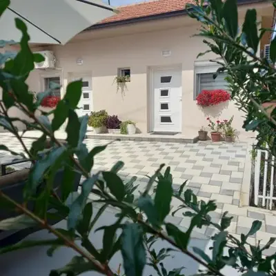 LEDA Apartmani