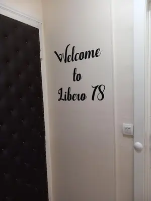 a door with a sign that says welcome to lifetime at Libero 78 in Vračar (historical)