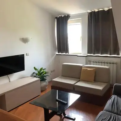 Stan u samom centru Obrenovca